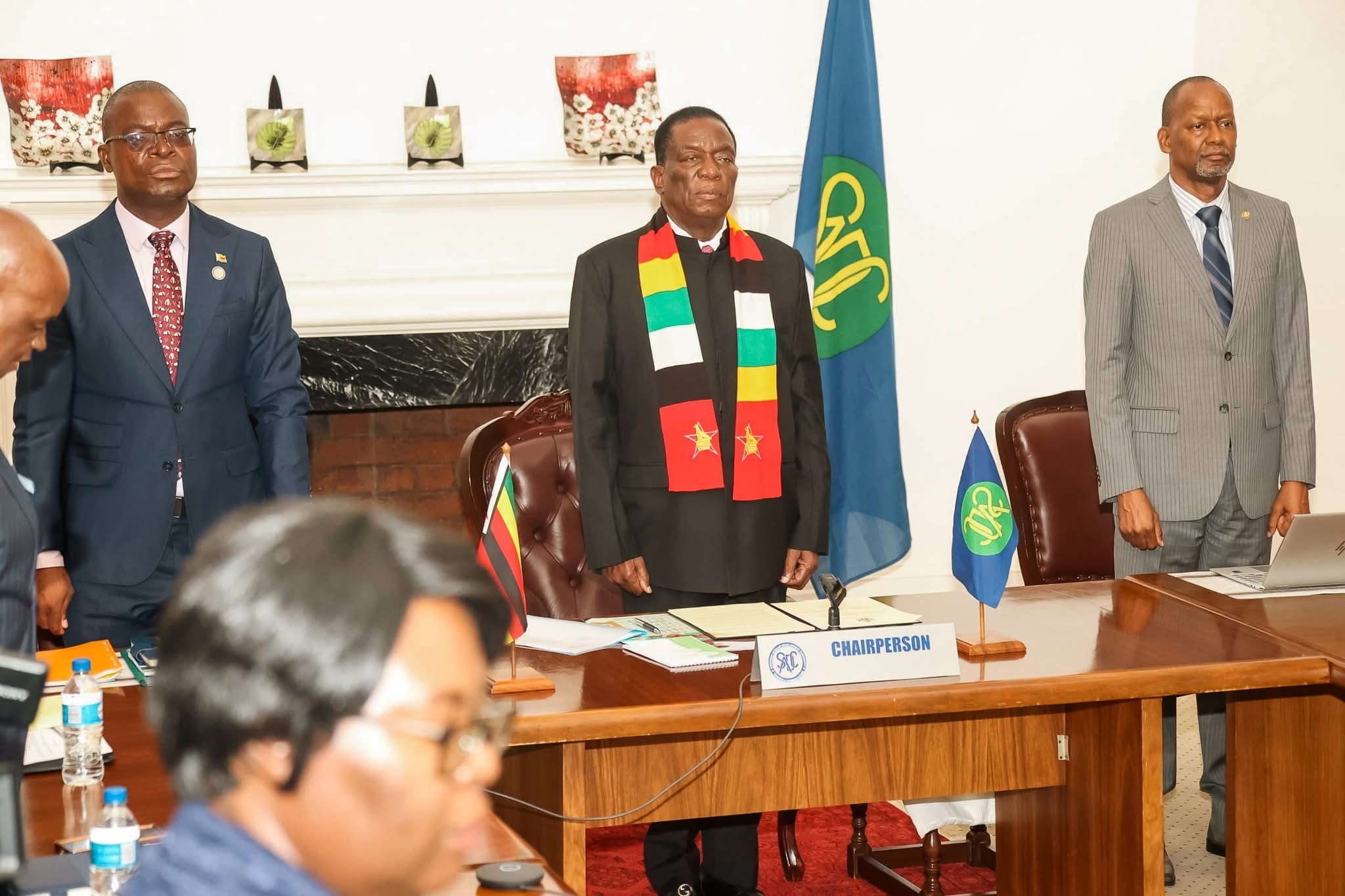 COMMUNIQUÉ OF THE EXTRAORDINARY SUMMIT OF THE HEADS OF STATE AND GOVERNMENT OF THE SOUTHERN AFRICAN DEVELOPMENT COMMUNITY